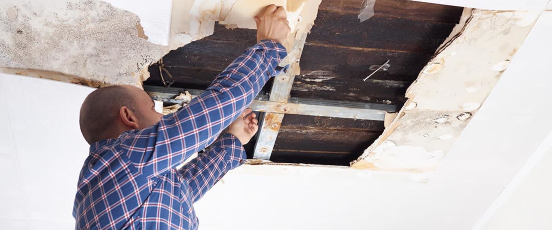 What is the Average Cost of Major Water Damage Repairs?